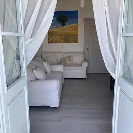 Cortona: Uno Sguardo Sull'infinito