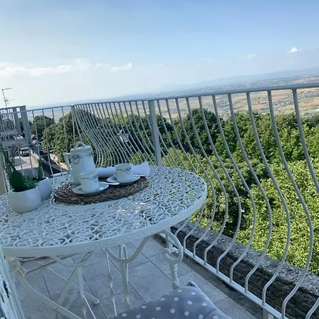 Cortona: Uno Sguardo Sull'infinito Cortona